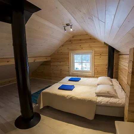 Hapsal Forest Cabin Exterior photo